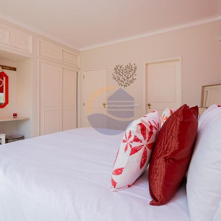 Villa Luxury Suites, Heated Outdoor Pool Portimão Εξωτερικό φωτογραφία