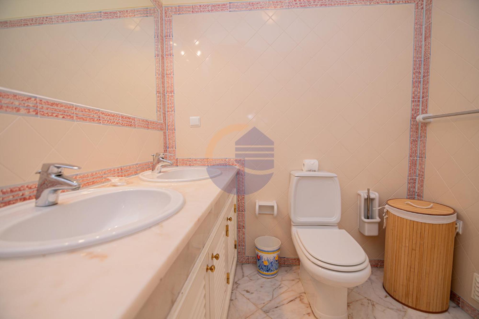 Villa Luxury Suites, Heated Outdoor Pool Portimão Εξωτερικό φωτογραφία