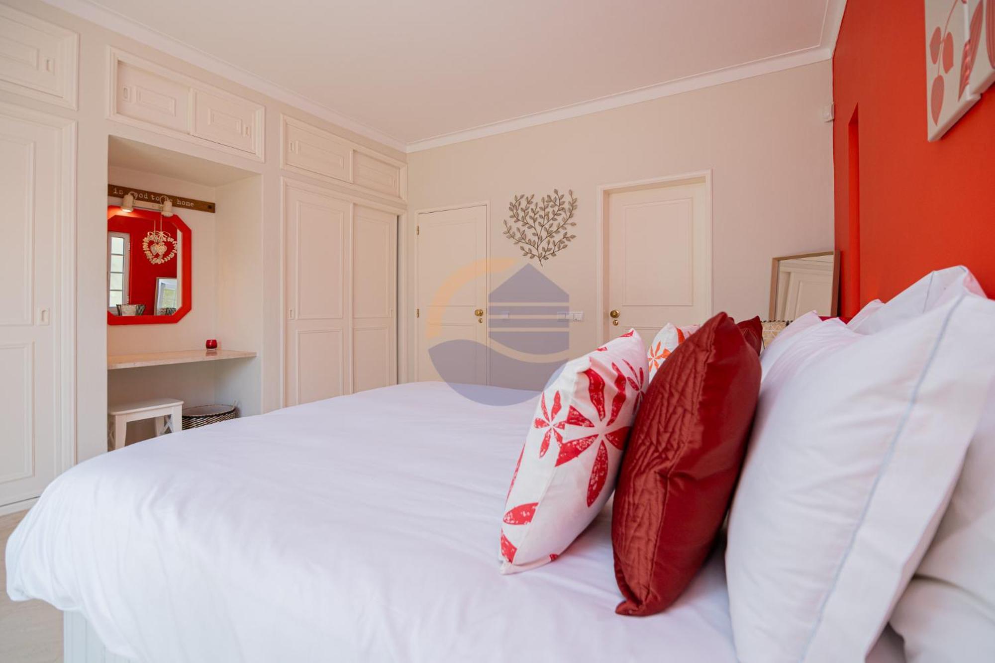 Villa Luxury Suites, Heated Outdoor Pool Portimão Εξωτερικό φωτογραφία