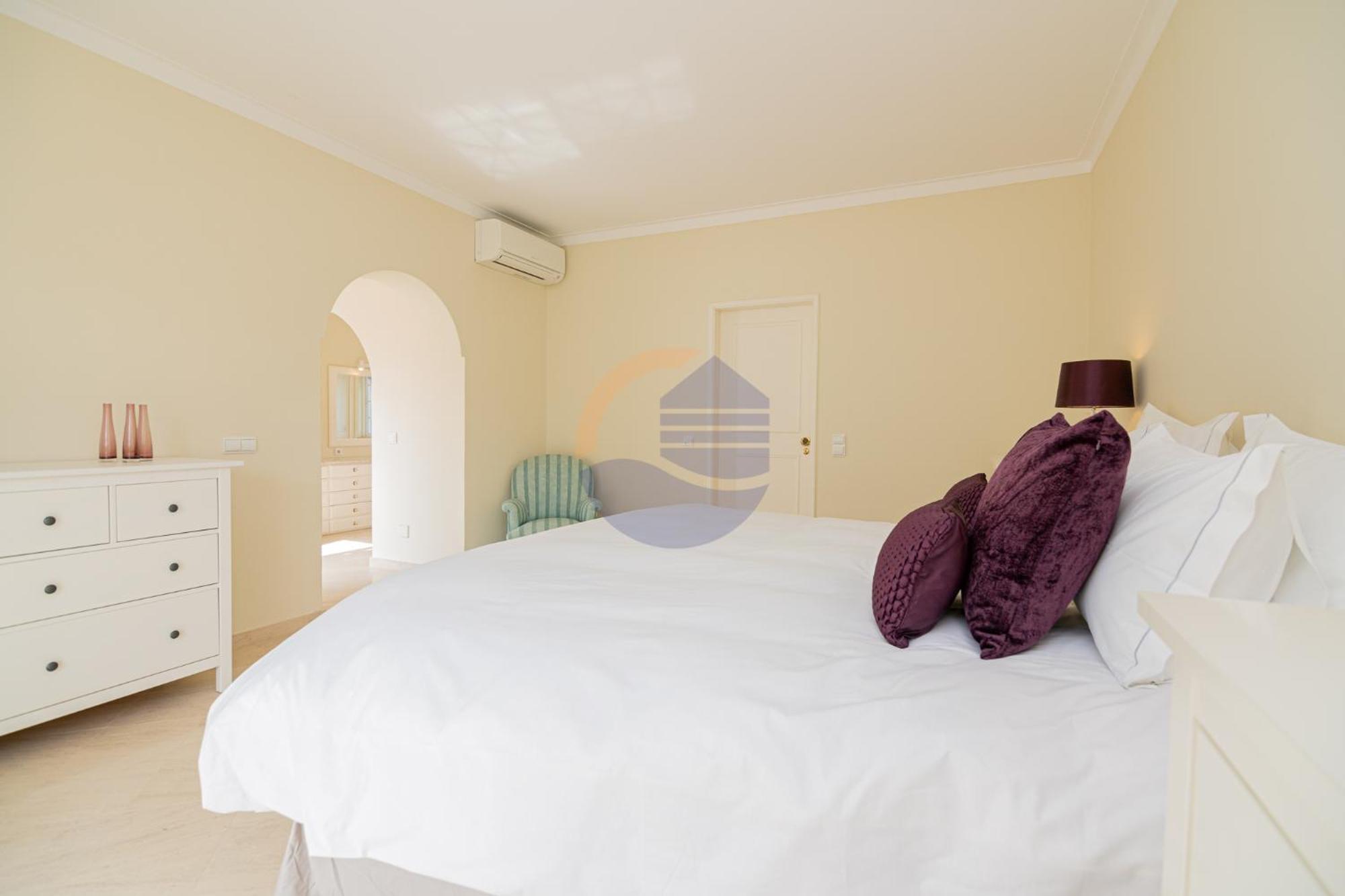 Villa Luxury Suites, Heated Outdoor Pool Portimão Εξωτερικό φωτογραφία