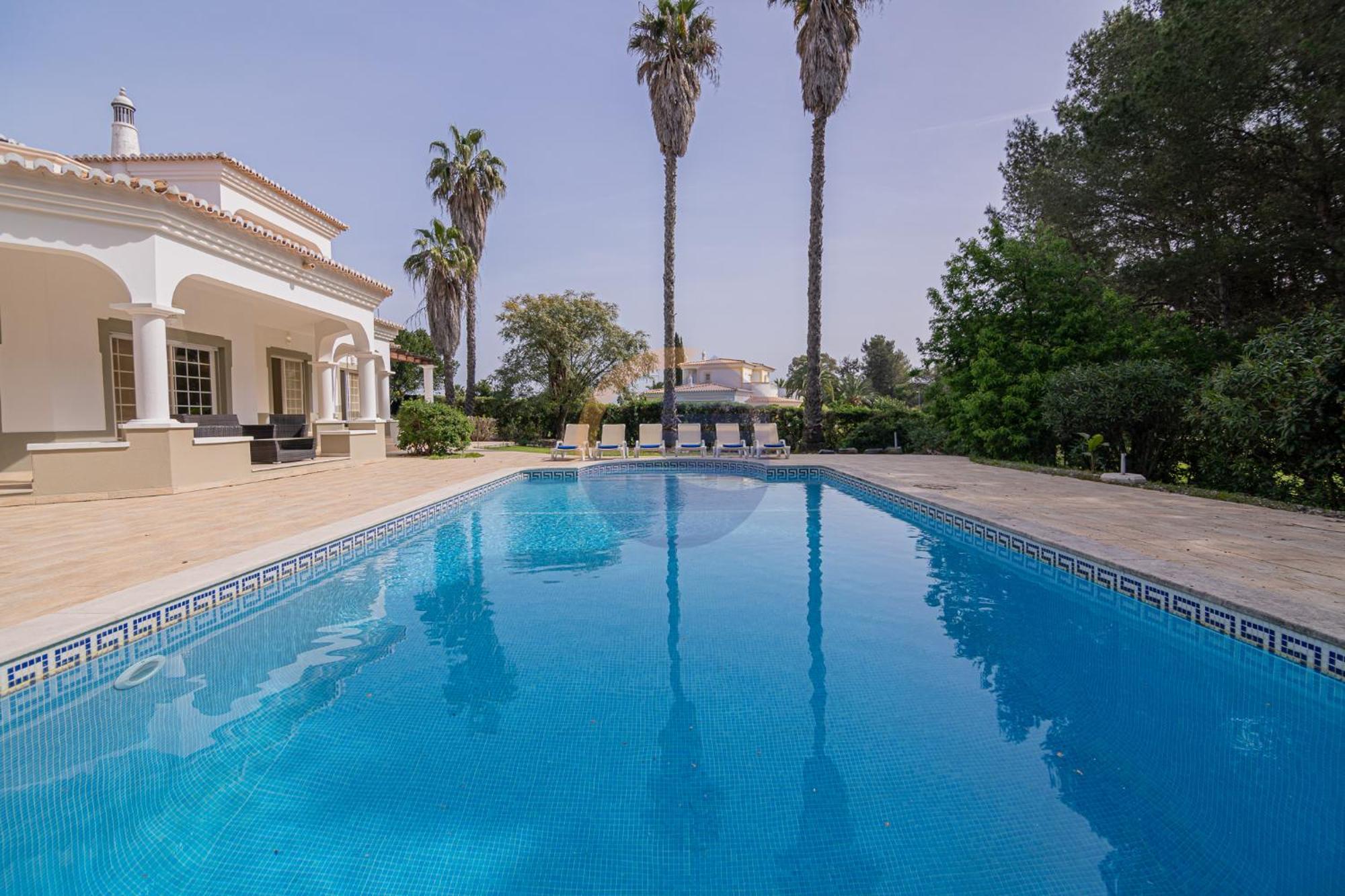 Villa Luxury Suites, Heated Outdoor Pool Portimão Εξωτερικό φωτογραφία