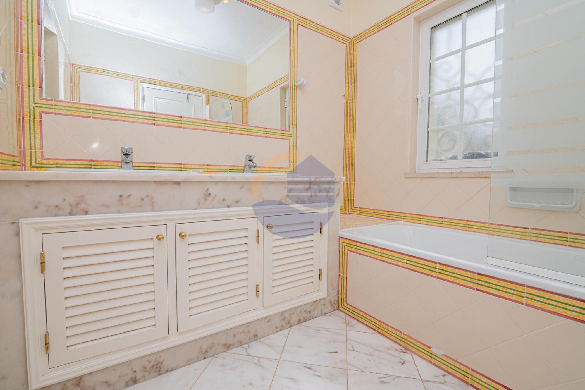 Villa Luxury Suites, Heated Outdoor Pool Portimão Εξωτερικό φωτογραφία
